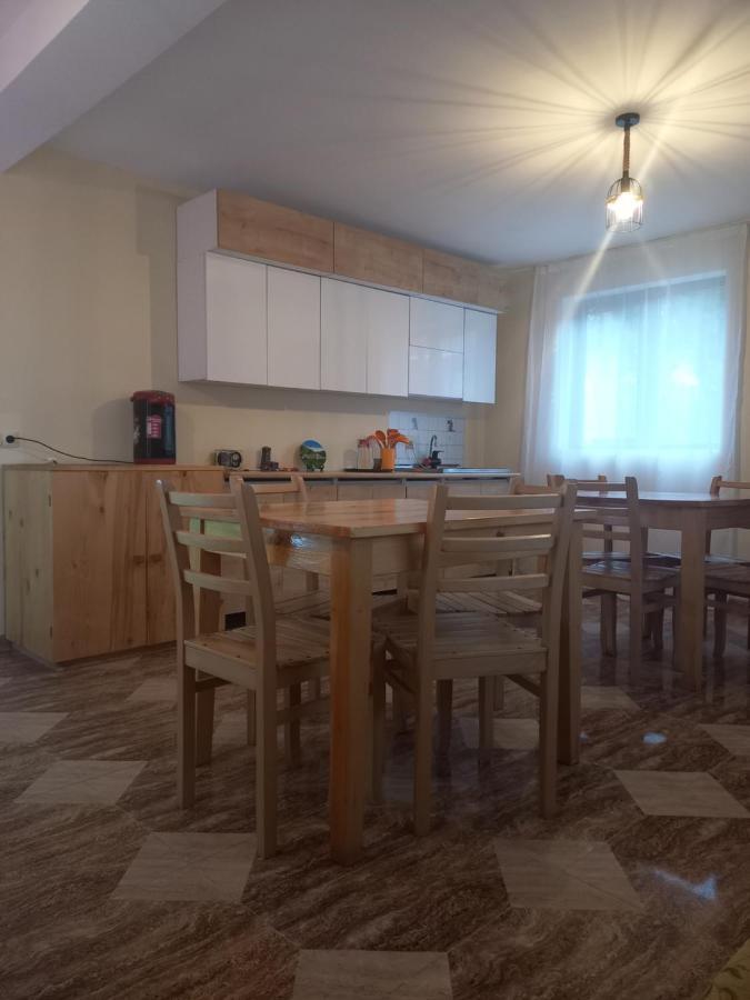 Saba Hotell Mestia Exteriör bild